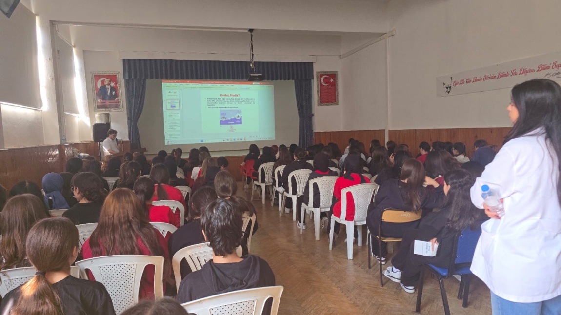 Okulumuzda Uyuz, Kuduz Hastalığı ve el Hijyeni Hakkında Eğitim Verildi